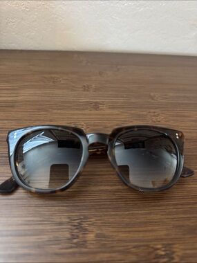 Women's Tortoiseshell Round Sunglasses with Gradient Lenses